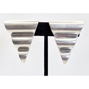 Ben-Amun Vintage Modernist Silver Tone Wavy Tiered Triangle Clip On Earrings